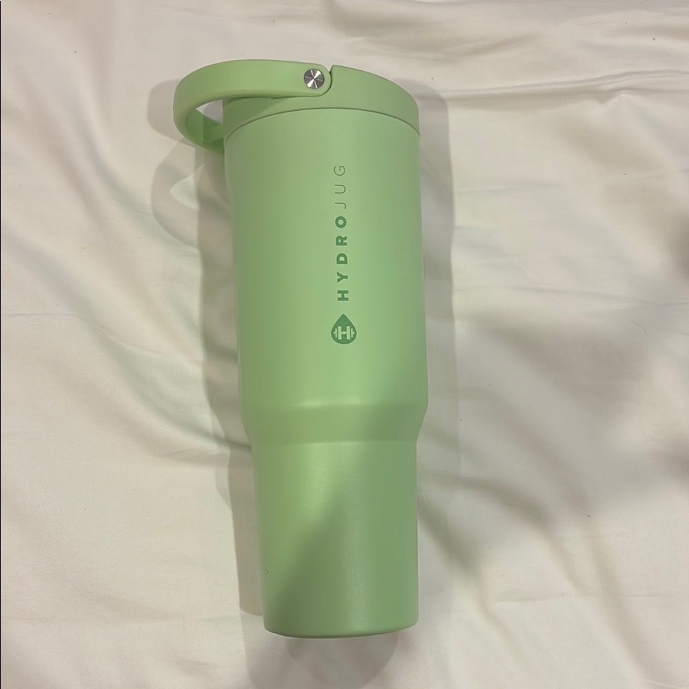 hydrojug sport 40oz 

color: melon